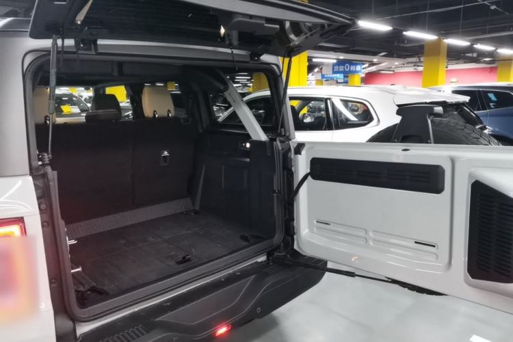 Used Ford Bronco 2024 2.3T Long Beach Trunk