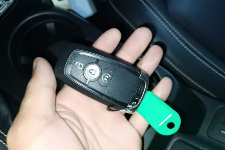 Used Ford Bronco 2024 2.3T Long Beach Vehicle Key