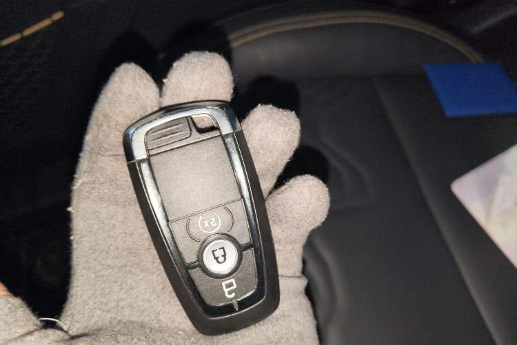 Used Ford Bronco 2024 2.3T Wilderness Vehicle Key