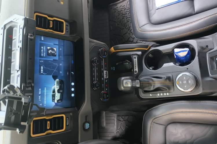 Used Ford Bronco 2024 2.3T Wilderness Audio And AC Panel