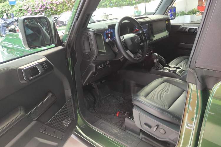 Used Ford Bronco 2024 2.3T Everglades Driver Seat