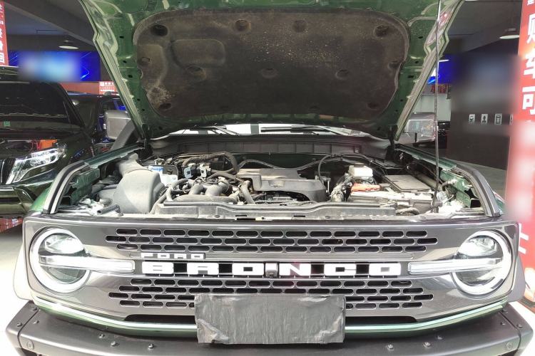 Used Ford Bronco 2024 2.3T Everglades Engine Bay
