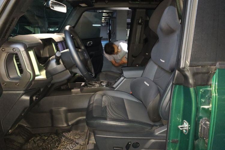 Used Ford Bronco 2024 2.3T Everglades Left Front Seat