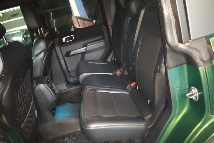 Used Ford Bronco 2024 2.3T Everglades Left Rear Seat