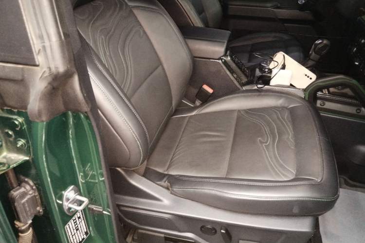 Used Ford Bronco 2024 2.3T Everglades Right Front Seat
