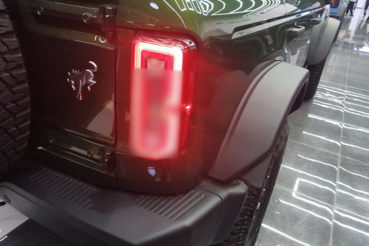 Used Ford Bronco 2024 2.3T Everglades Right Rear Taillight