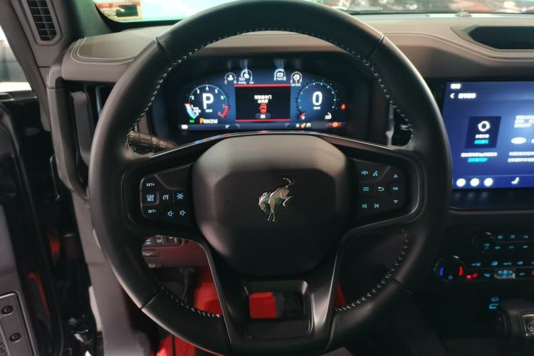 Used Ford Bronco 2024 2.3T Diamond Edition Steering Wheel