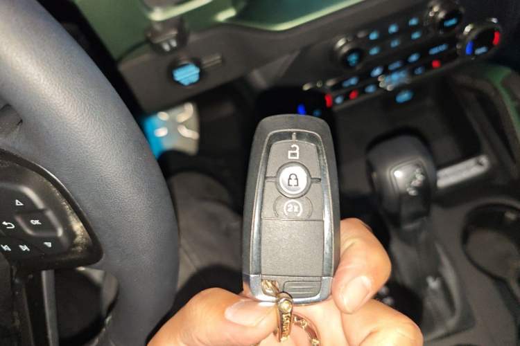 Used Ford Bronco 2024 2.3T Everglades Vehicle Key