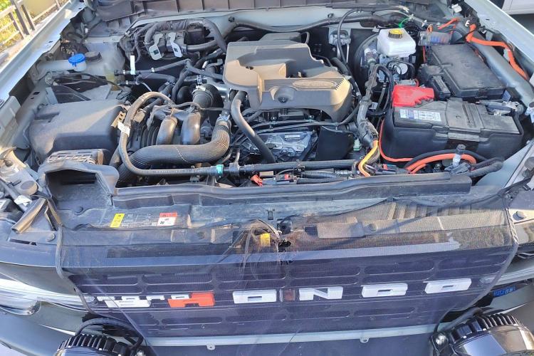 Used Ford Bronco 2024 2.3T Long Beach Engine Bay