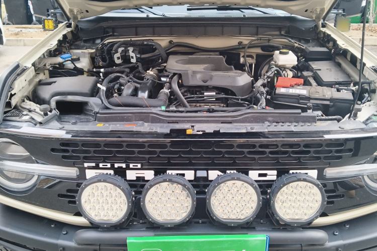 Used Ford Bronco 2024 2.3T Wilderness Engine Bay