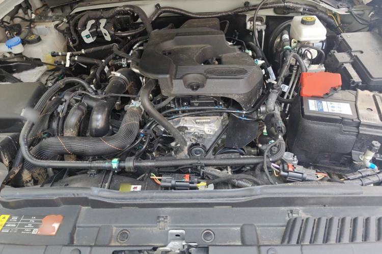 Used Ford Bronco 2024 2.3T Long Beach Engine Bay