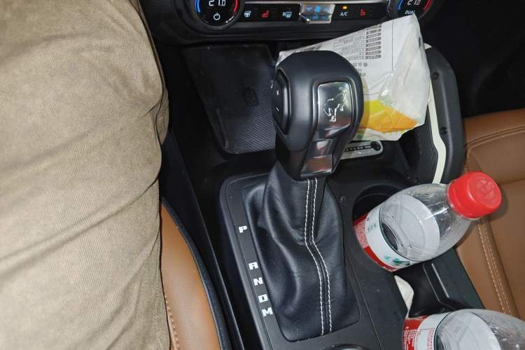 Used Ford Bronco 2024 2.3T Long Beach Gear Lever