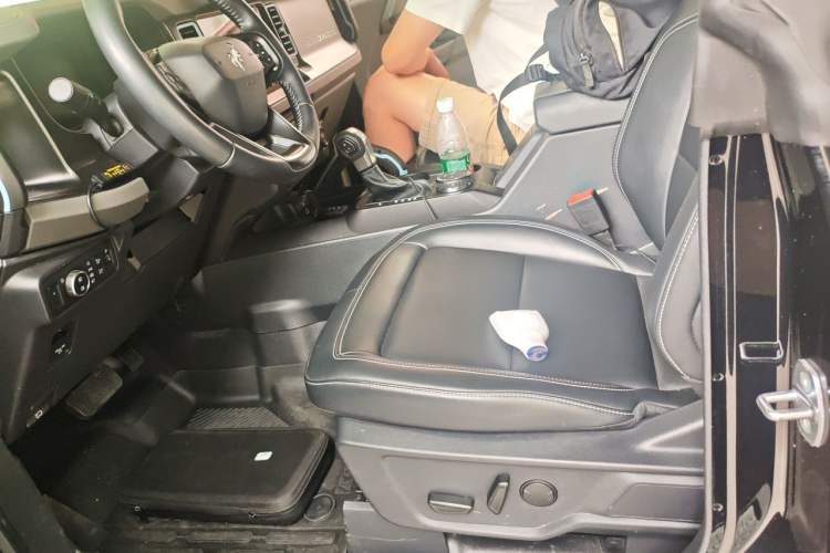 Used Ford Bronco 2024 2.3T Diamond Edition Left Front Seat