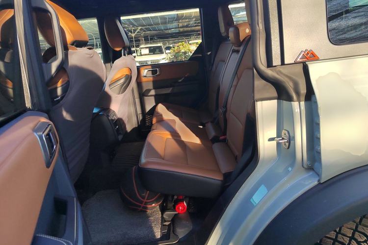Used Ford Bronco 2024 2.3T Long Beach Left Rear Seat