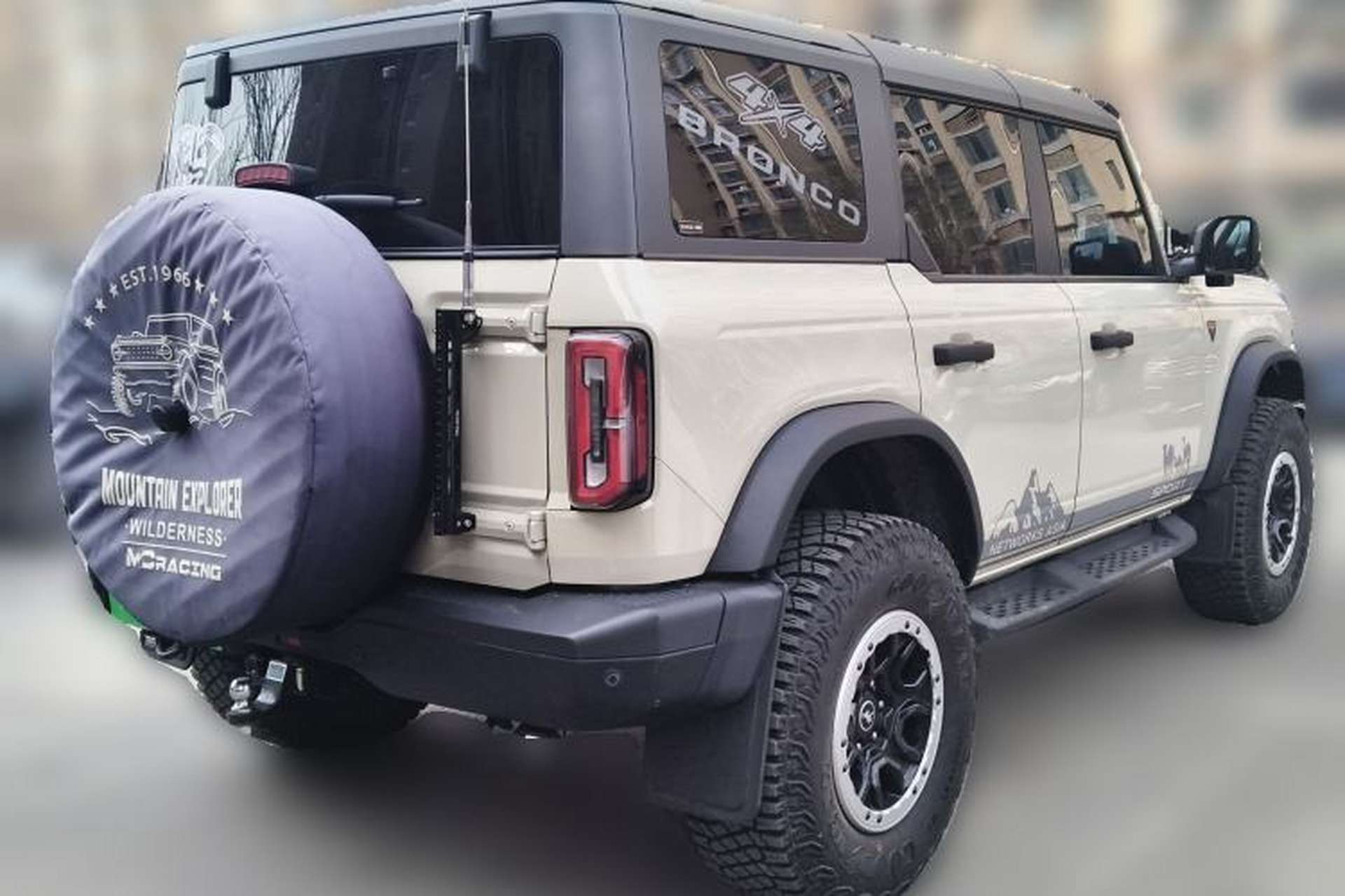 Used Ford Bronco 2024 2.3T Wilderness Rear Right 45 Deg