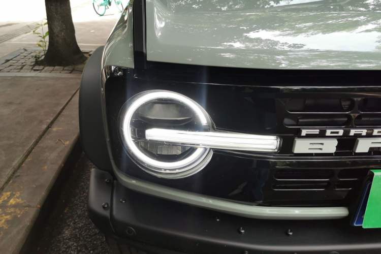 Used Ford Bronco 2024 2.3T Long Beach Right Front Headlight
