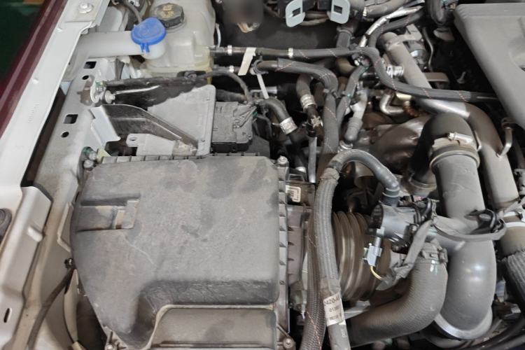 Used Ford Bronco 2024 2.3T Wilderness Engine Bay Right