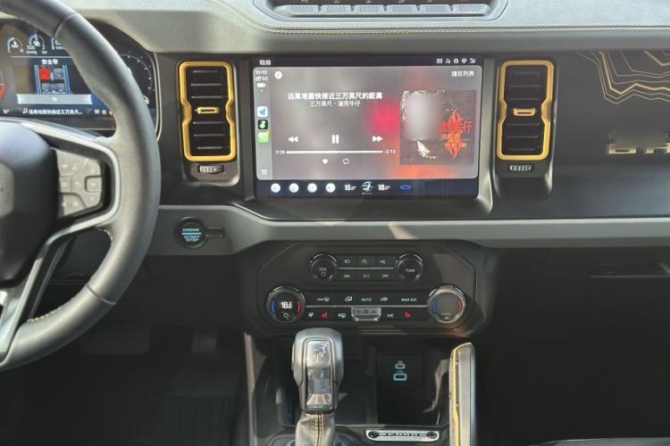 Used Ford Bronco 2024 2.3T Wilderness Interior 7