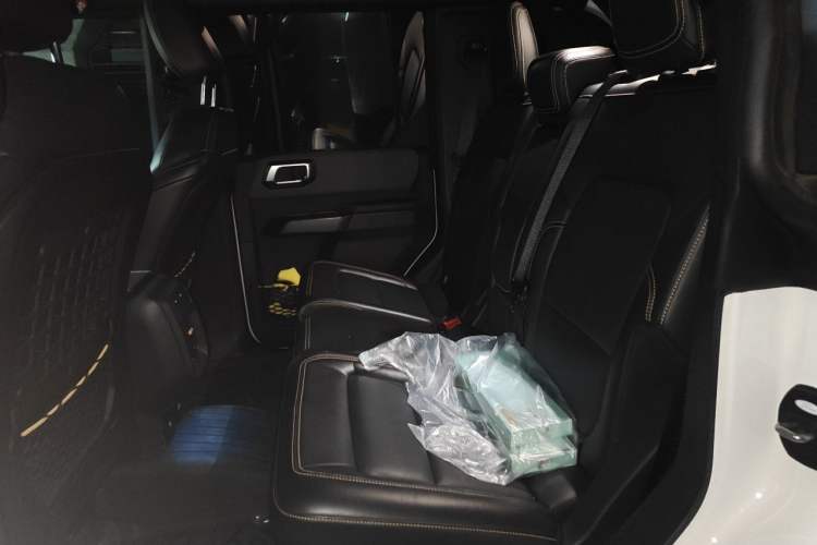 Used Ford Bronco 2024 2.3T Wilderness Left Rear Seat
