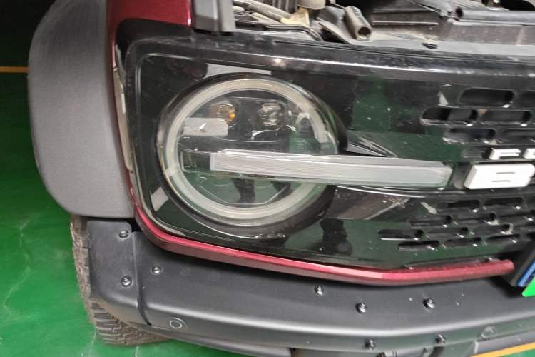 Used Ford Bronco 2024 2.3T Wilderness Right Front Headlight