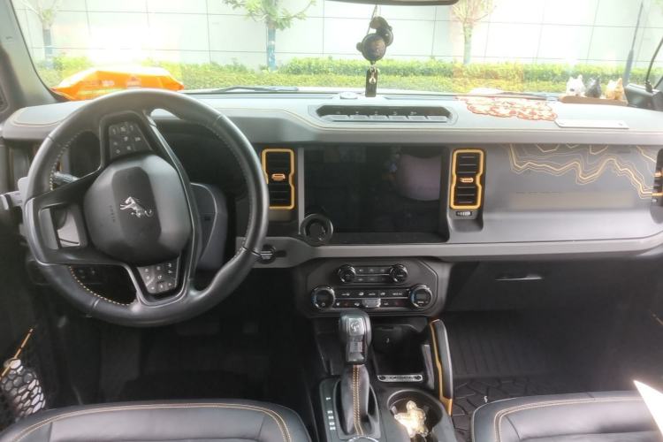 Used Ford Bronco 2024 2.3T Wilderness Center Console
