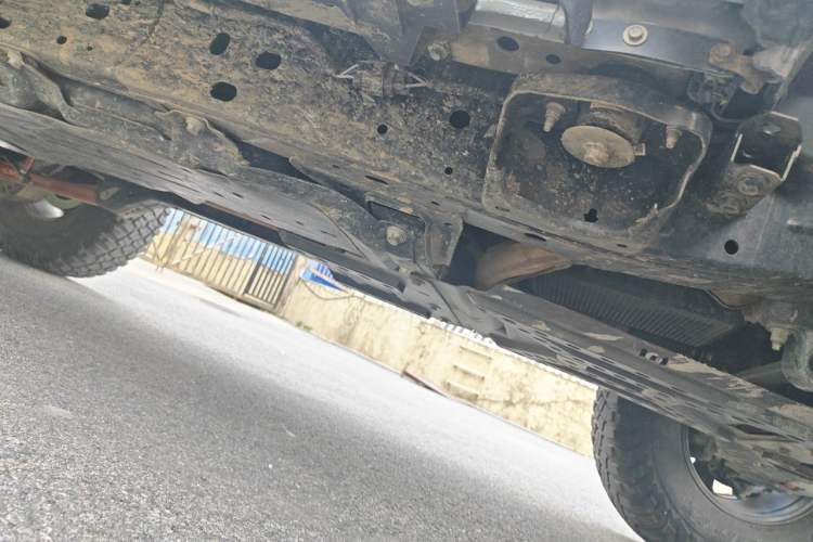 Used Ford Bronco 2024 2.3T Long Beach Chassis Front Right