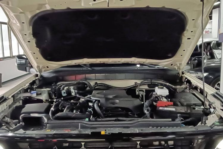 Used Ford Bronco 2024 2.3T Long Beach Engine Bay