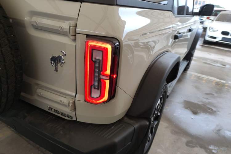 Used Ford Bronco 2024 2.3T Long Beach Exterior 3