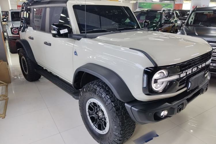 Used Ford Bronco 2024 2.3T Ink Diamond Big-Tire Off-Road Version Front Right 45 Deg