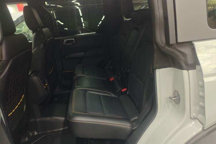 Used Ford Bronco 2024 2.3T Wilderness Interior 4