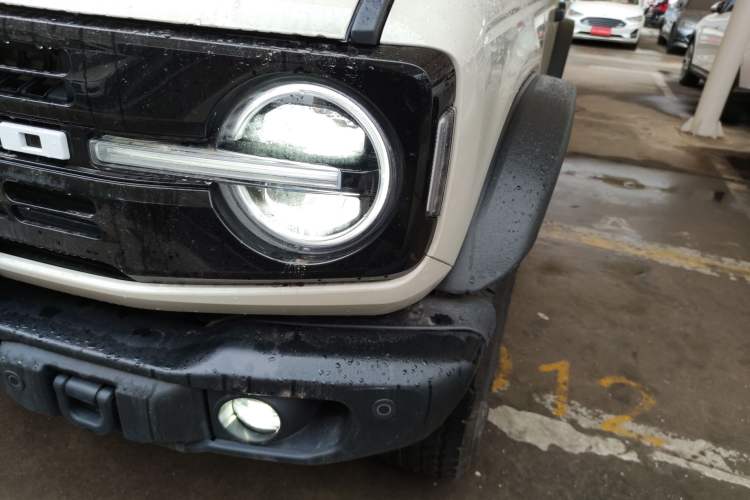 Used Ford Bronco 2024 2.3T Long Beach Left Front Headlight