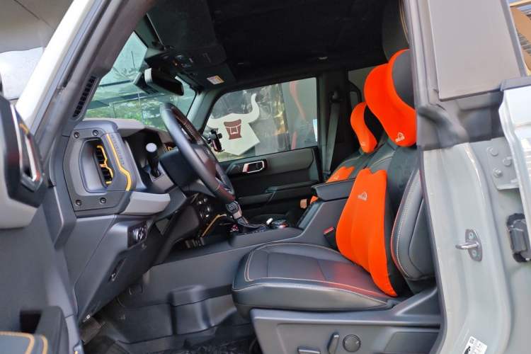 Used Ford Bronco 2024 2.3T Wilderness Left Front Seat