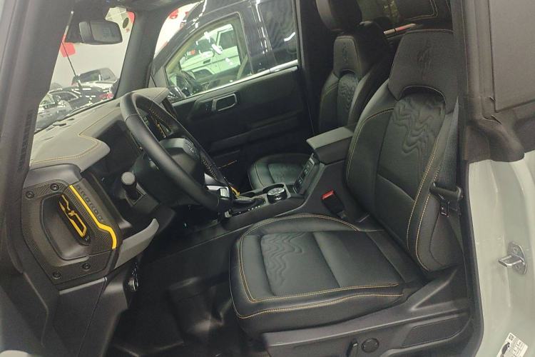 Used Ford Bronco 2024 2.3T Wilderness Left Front Seat