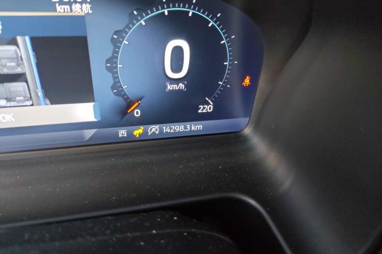 Used Ford Bronco 2024 2.3T Wilderness Odometer Close Up