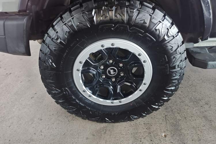 Used Ford Bronco 2024 2.3T Long Beach Big-Foot Off-Road Version Right Rear Wheel Hub
