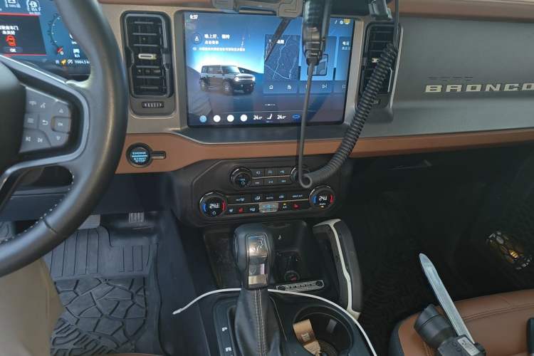 Used Ford Bronco 2024 2.3T Long Beach Audio And AC Panel