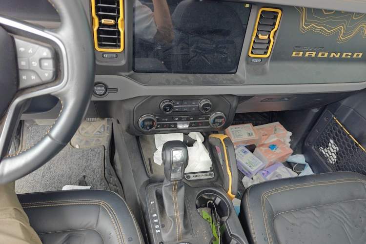 Used Ford Bronco 2024 2.3T Wilderness Audio And AC Panel