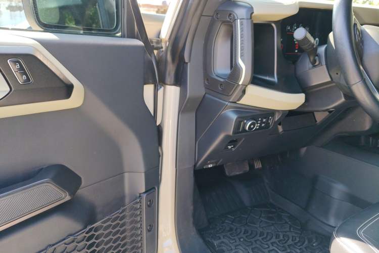 Used Ford Bronco 2024 2.3T Wilderness Driver Seat