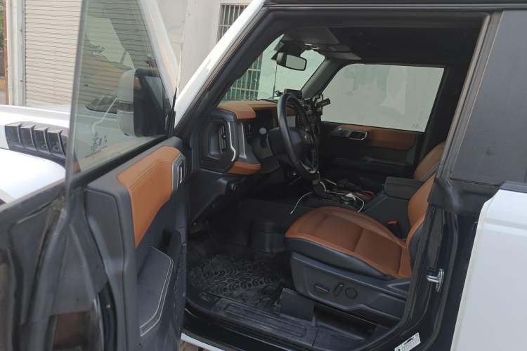 Used Ford Bronco 2024 2.3T Long Beach Driver Seat