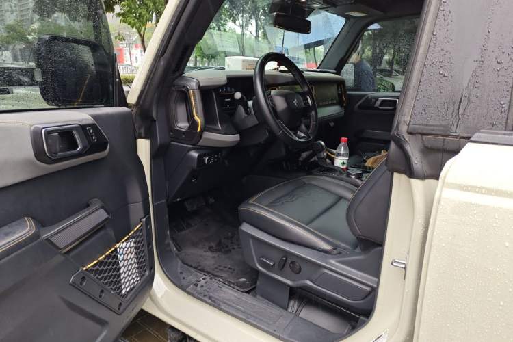 Used Ford Bronco 2024 2.3T Wilderness Driver Seat