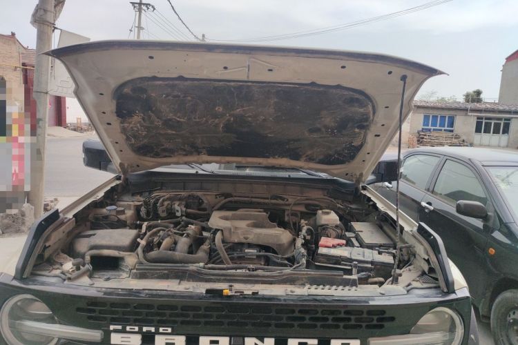 Used Ford Bronco 2024 2.3T Wilderness Engine Bay