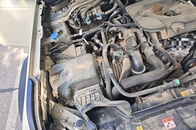 Used Ford Bronco 2024 2.3T Wilderness Engine Bay Right