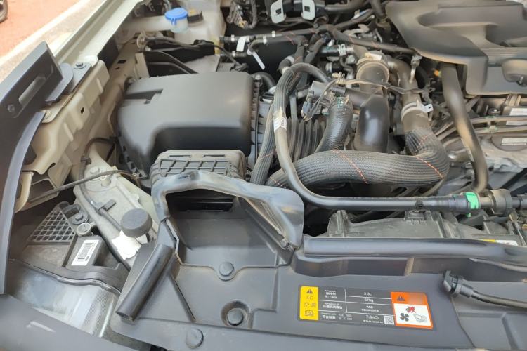 Used Ford Bronco 2024 2.3T Wilderness Engine Bay Right
