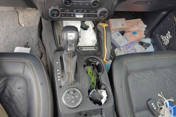 Used Ford Bronco 2024 2.3T Wilderness Gear Lever