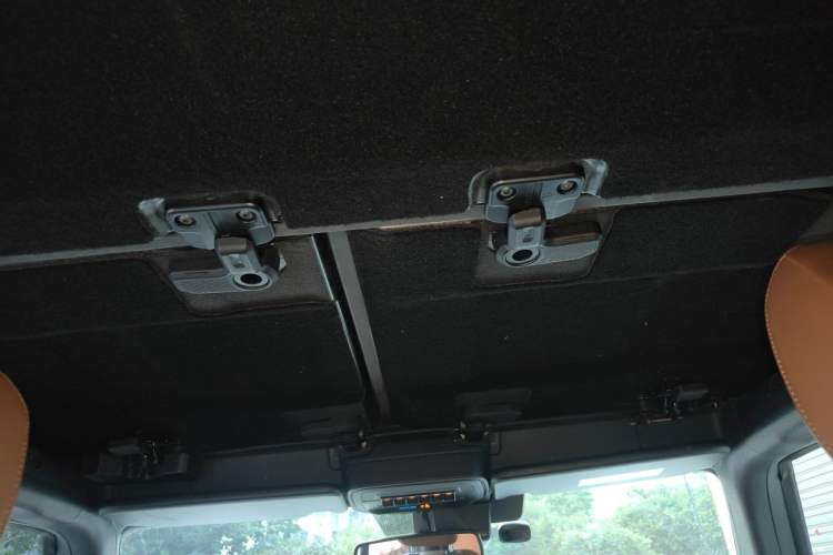 Used Ford Bronco 2024 2.3T Long Beach Headliner