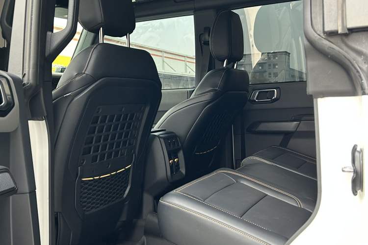 Used Ford Bronco 2024 2.3T Wilderness Interior 3