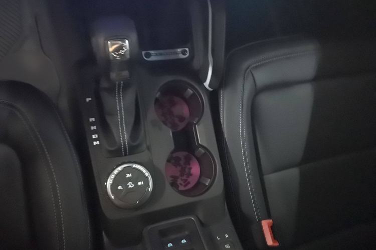 Used Ford Bronco 2024 2.3T Diamond Edition Interior 4