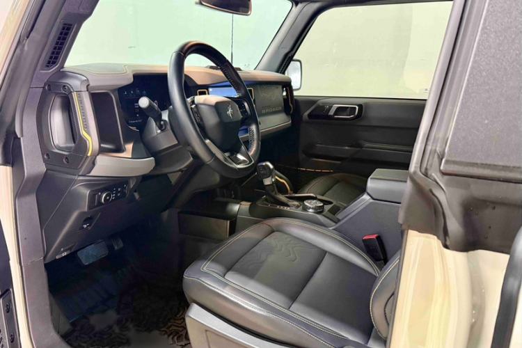 Used Ford Bronco 2024 2.3T Wilderness Interior 4