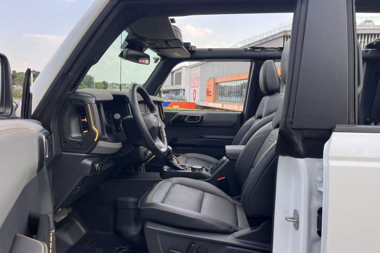 Used Ford Bronco 2024 2.3T Wilderness Interior 5