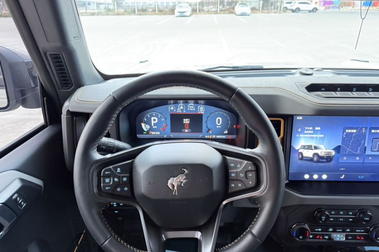 Used Ford Bronco 2024 2.3T Wilderness Interior 5